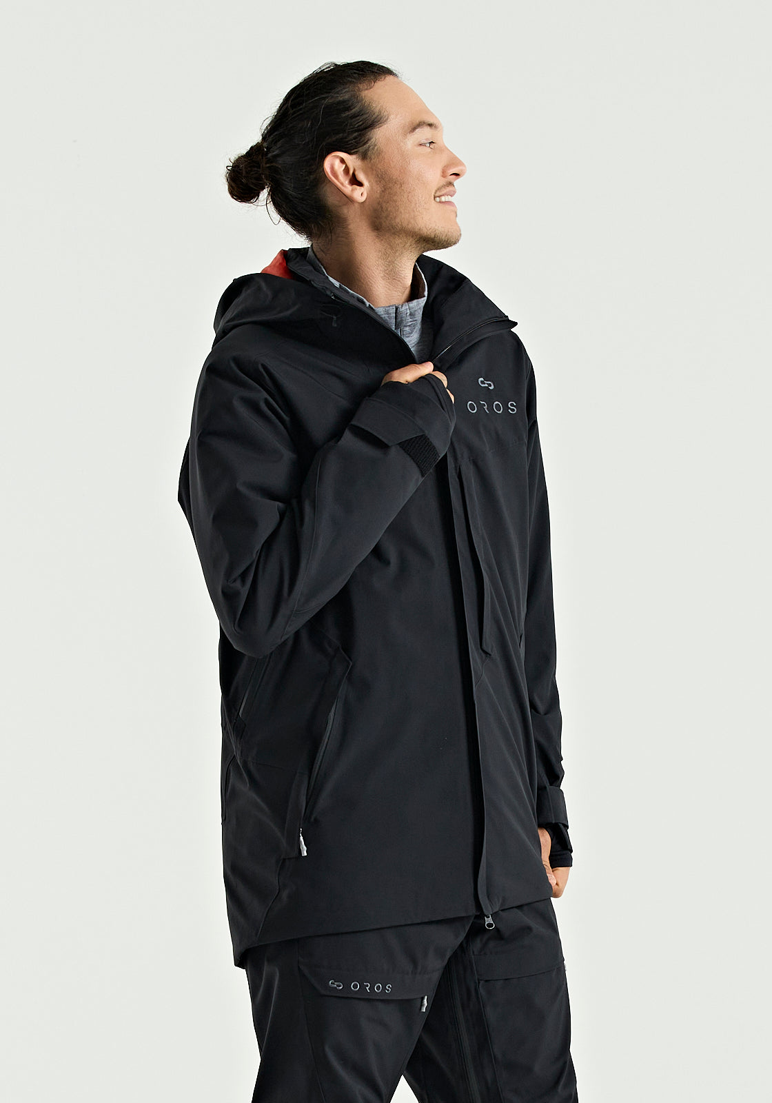 Color:Black